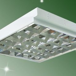 Máng đèn xương cá 4 bóng 600×600/Máng đèn 4 bóng 0m6 Rạng Đông